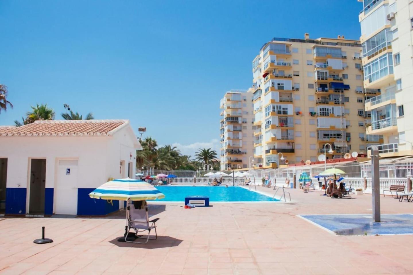 Loft En Residencial 1ª Linea Con Piscina Lejlighed Algarrobo Costa Eksteriør billede